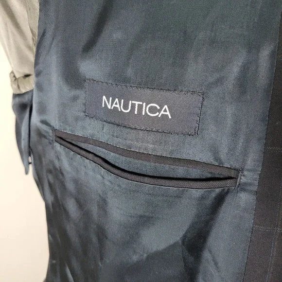 Nautica Men's Sport Coat Blazer Two Button Navy Blue Plaid‎ Wool Size 44R
